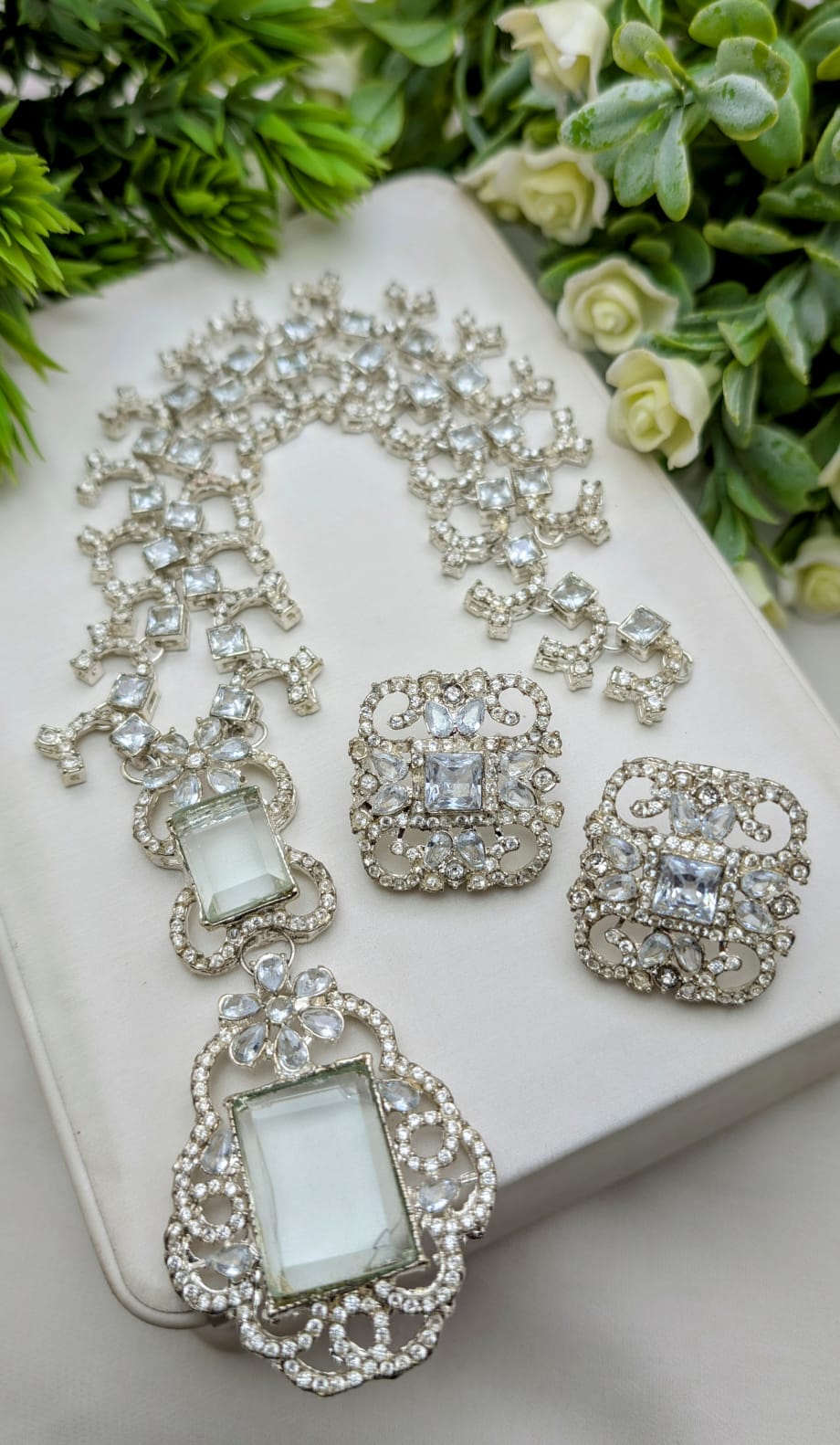 Zircon mini mala set